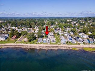 1 Woody Crst, West Haven, CT 06516