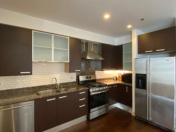 3rd image of 368 Elm St APT 204
