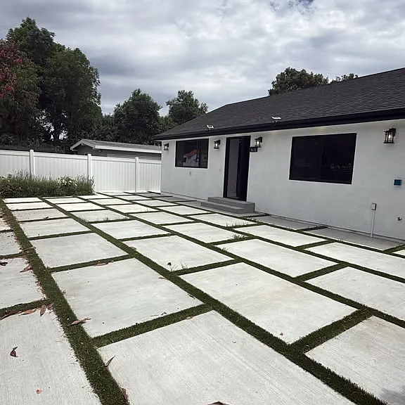 5412 Fallbrook Ave — Photo 9
