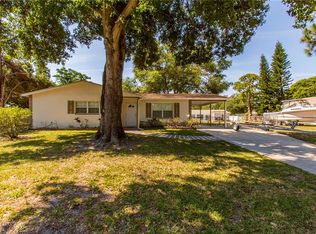 8940 79th Ave, Seminole, FL 33777