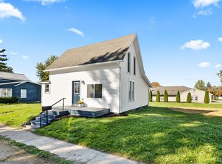 411 E Green St, Butler, IN 46721