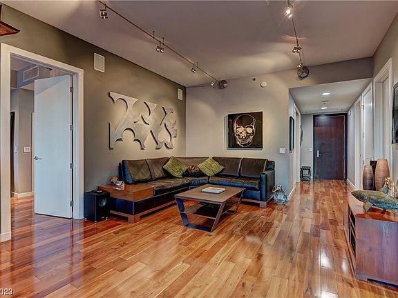 5th image of 4525 Dean Martin Dr Unit 2007