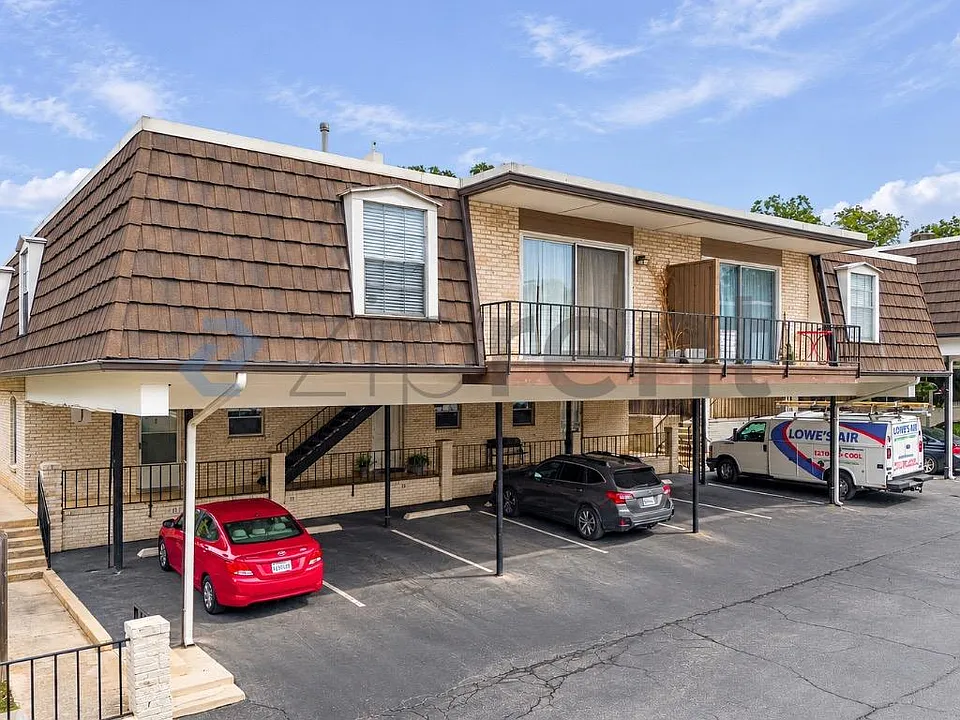 8038 Broadway #115J