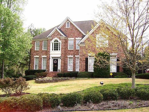 2nd image of 274 White Pine Way NW