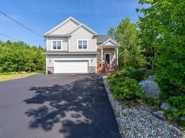 7 Clearwood Ct, Halifax, NS B3Z 0E7