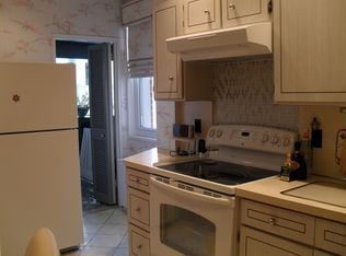 1 Kensington Gate APT 318, Great Neck, NY 11021