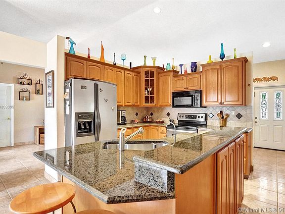 3rd image of 5171 NW 59th Way
