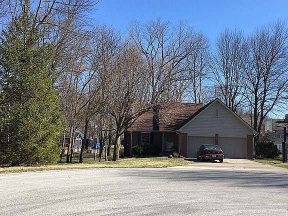 2nd image of 11336 Bloomfield Ct