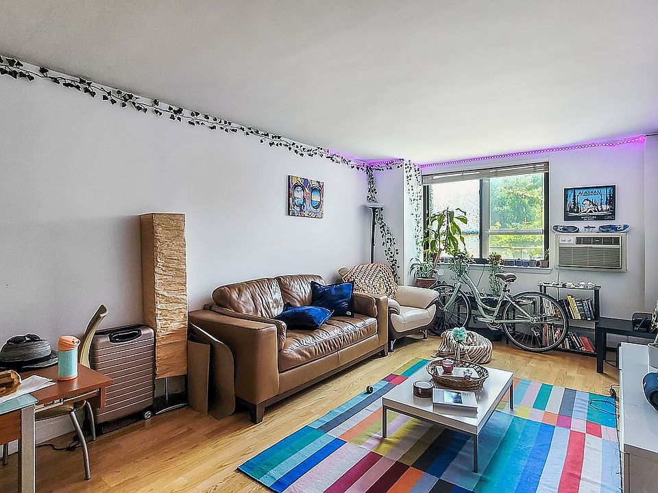 1st image of 301 W 110th St APT 1H