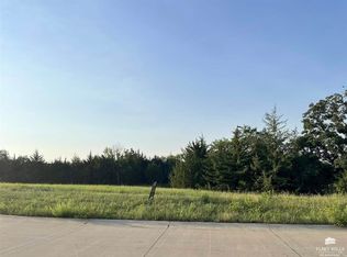 4852 Nature Ave, Manhattan, KS 66502