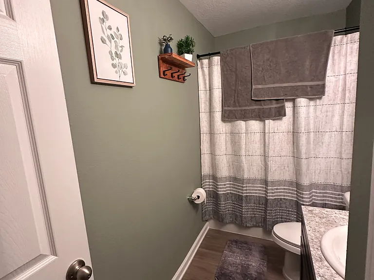 4649 Suray Ave — Photo 14