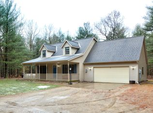 3806 Silver Creek Dr, Hamilton, MI 49419