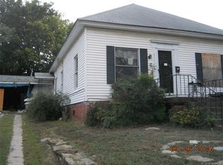 317 S Pine St, Nowata, OK 74048