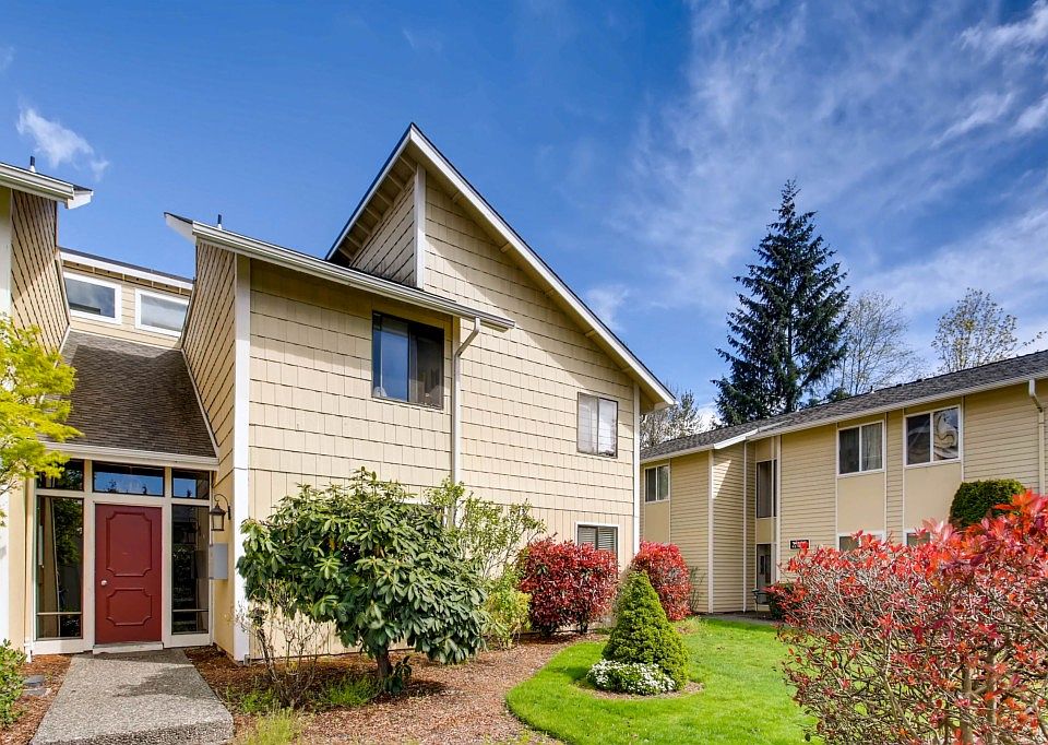 1st image of 14133 NE 7th Pl #F-21