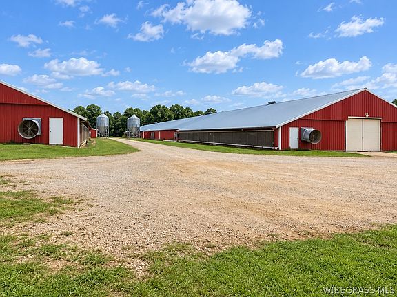 4th image of 1032 County Road 107