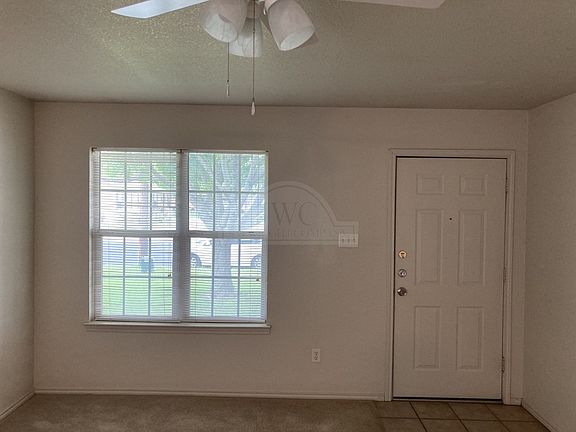 5th image of 2318 Wildewood Dr Unit B