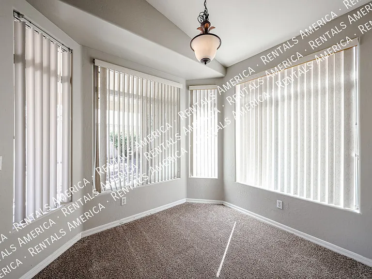 13874 W Wilshire Dr — Photo 12