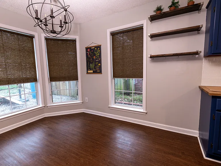 1055 Nolan Ln — Photo 6