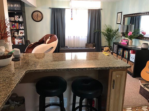 3rd image of 15 Rosewood Ter #1