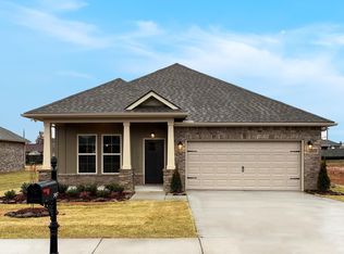 24057 Quints Dr, Athens, AL 35613