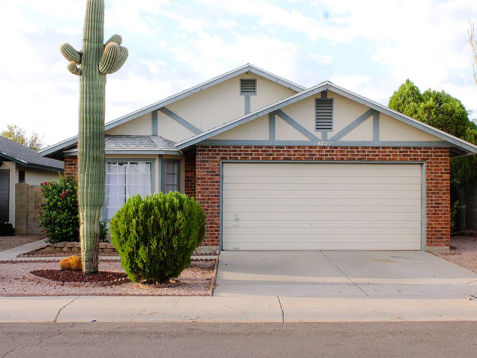 1st image of 8721 W Greenbrian Dr