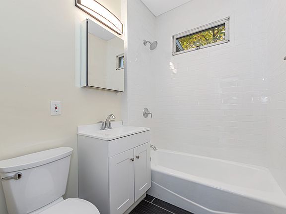 4th image of 42-46 Brackett St #44-3