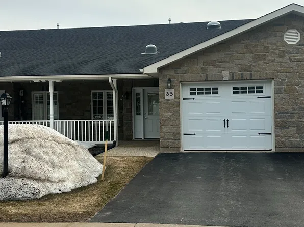 35 Garden Grove Cres, Wasaga Beach, ON L9Z 0E6