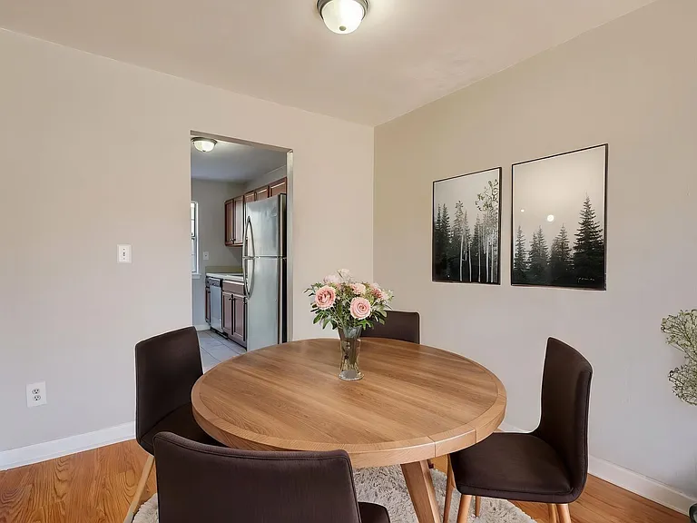 436 Peregrine St — Photo 11