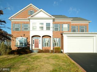 3398 Oakham Mount Dr, Triangle, VA 22172
