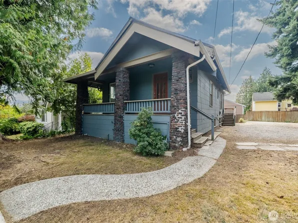 329 NE 51st St, Seattle, WA 98105