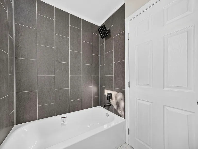 4323 Bingham Ave — Photo 16