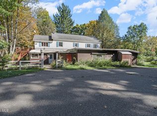 265 Peck Rd, Wynantskill, NY 12198