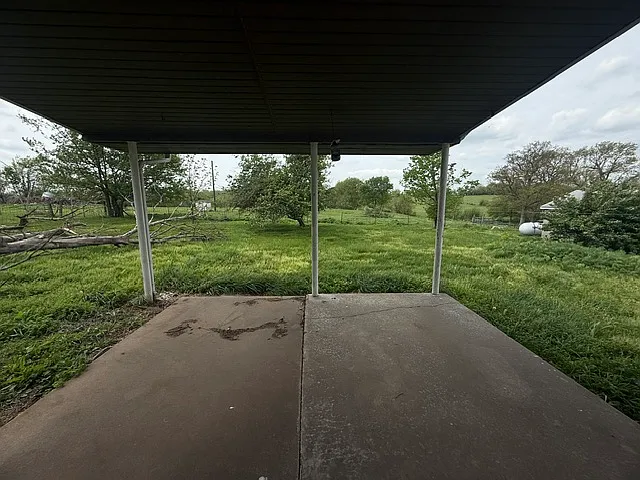 3347 N State Highway 125 — Photo 18