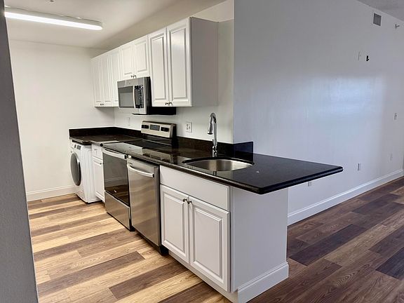4th image of 2080 Greenview Shores Blvd APT 421