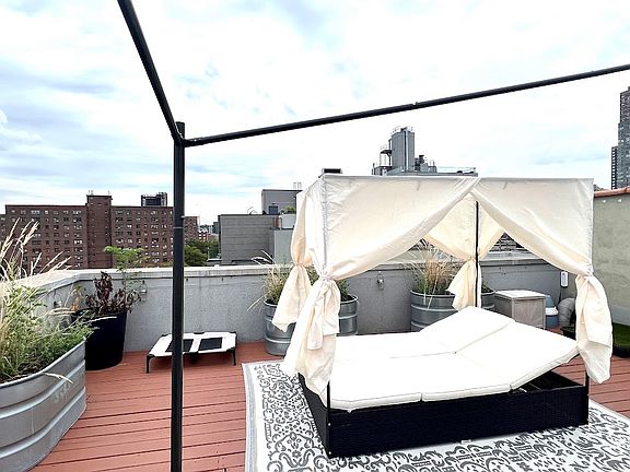 3rd image of 158 E 100th St #Penthouse F