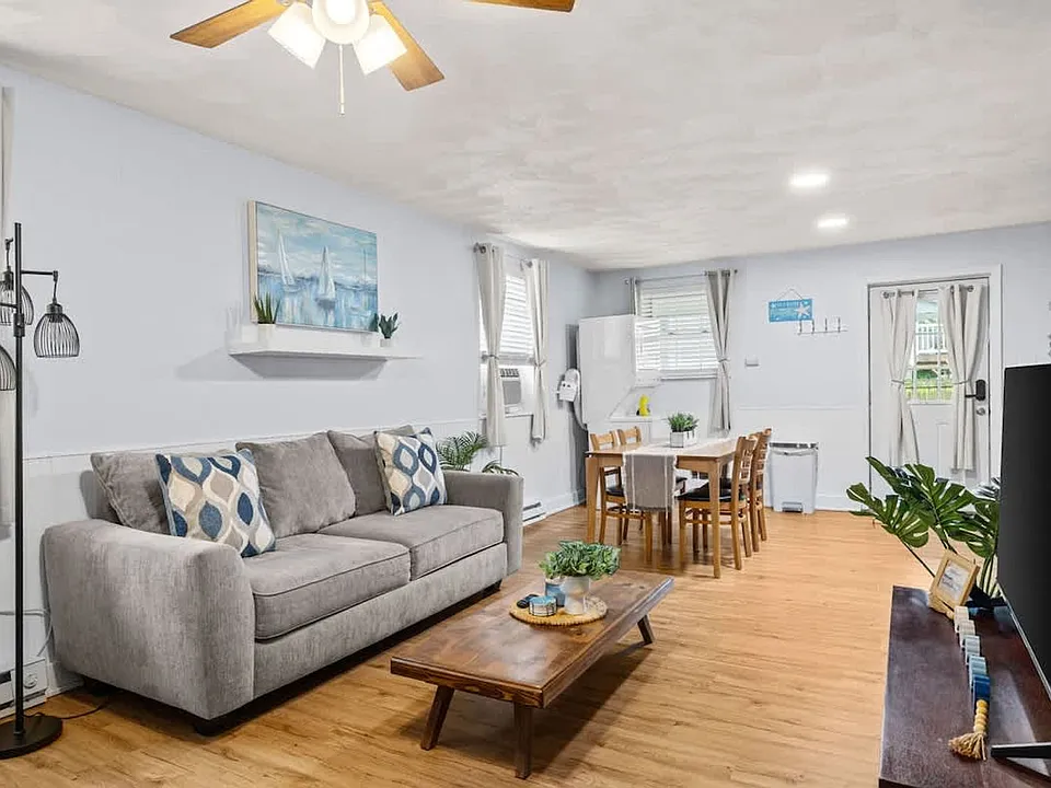 1427 W Ocean View Ave #ID1328010P