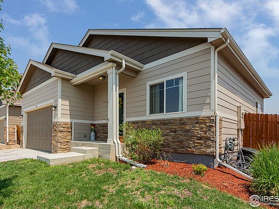 3rd image of 892 Settlers Dr