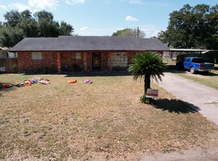 811 SW 10th St, Premont, TX 78375