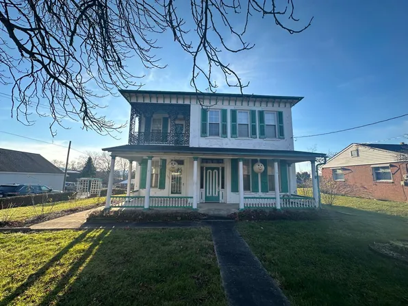 102 N River St, Maytown, PA 17550