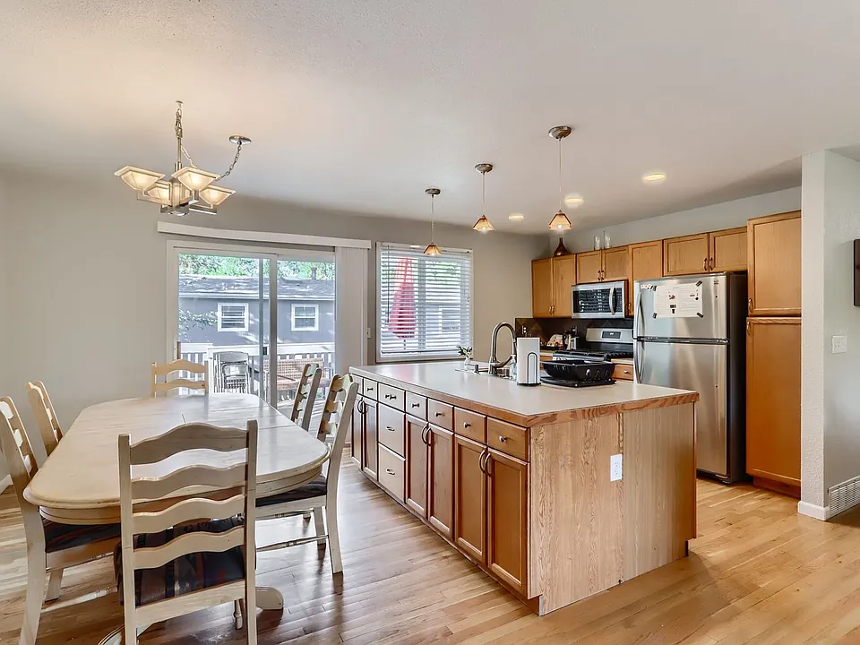 1628 Centaur Cir
