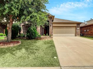 1825 Capulin Rd, Fort Worth, TX 76131