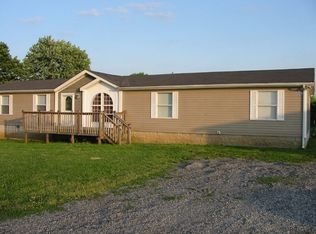 1217A S Russell St, Portland, TN 37148