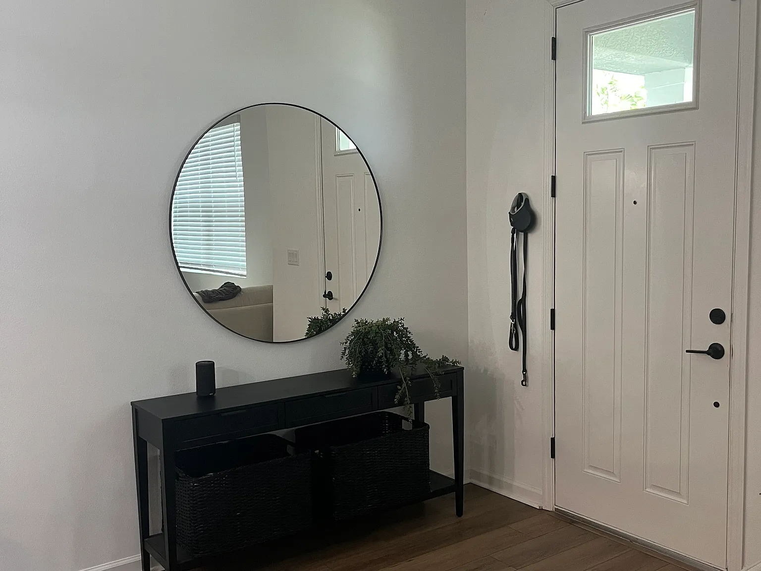 3 bed, 2.5 bath, 1678 sqft, $2,695 — Photo 1