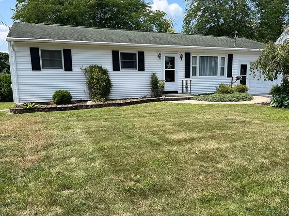 107 Grove Avenue Ext, Auburn, NY 13021