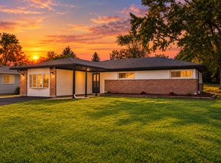 365 Waverly St, Park Forest, IL 60466