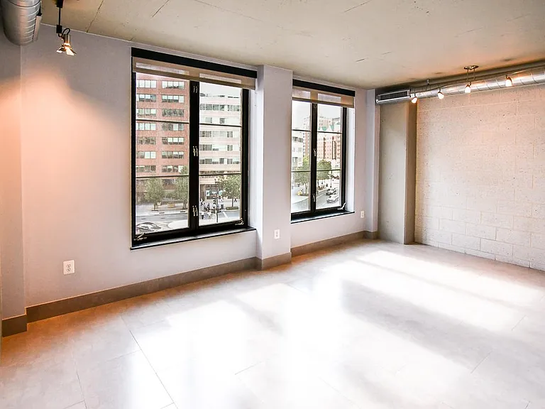 Light and Bright Living Space