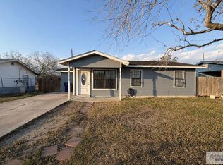 118 North St, Mercedes, TX 78570