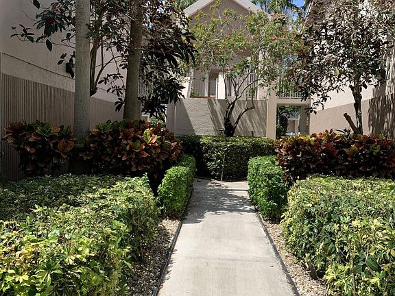 5th image of 7509 Trent Dr #105
