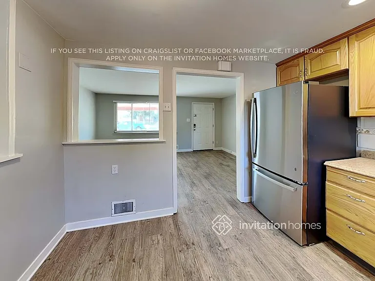 1360 S Tejon St — Photo 6