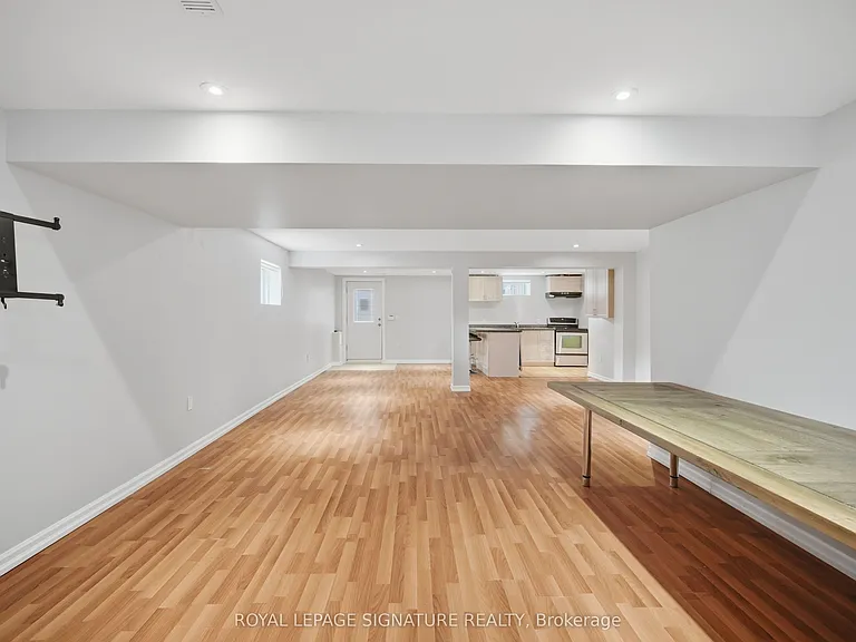 53 Guery Cres #2 — Photo 14